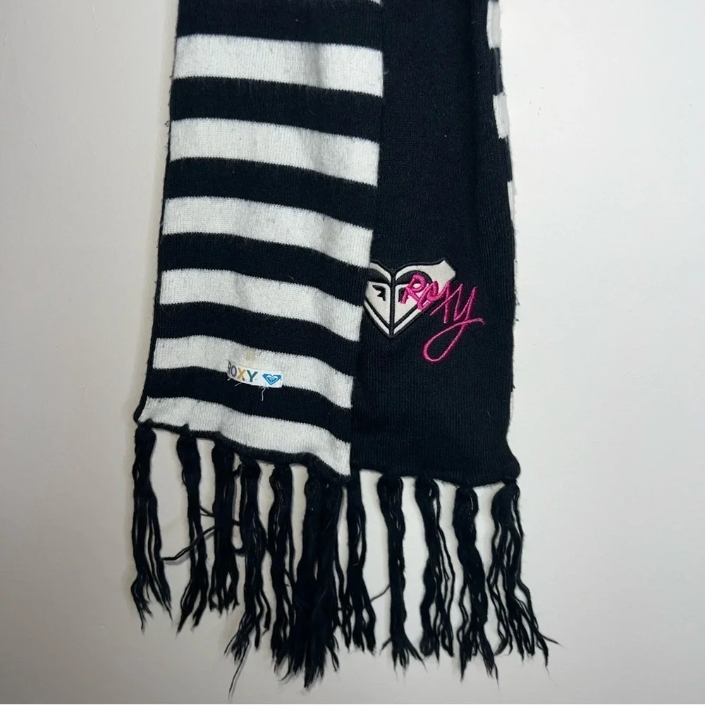 Roxy Black and White Striped Fringed Scarf with Pink Embroidered Logo